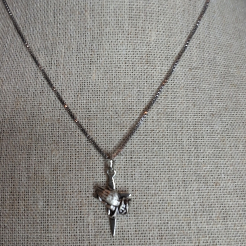 Beau Sterling Silver Praying Hands With Cross Pendant On Sterling Chain - Picture 1 of 7
